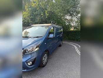 Used Vauxhall Vivaro 2015 for sale - 75650151: Photo
