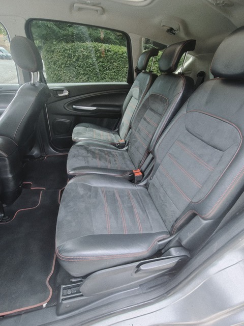 Used Ford S-Max 2011 for sale - 76982521: Photo 16