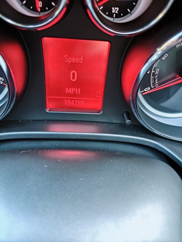 Used Vauxhall Insignia 2011 for sale - 76219258: Photo 11