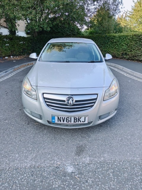 Used Vauxhall Insignia 2011 for sale - 76219258: Photo 2