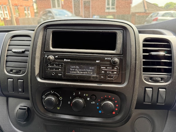 Used Vauxhall Vivaro 2018 for sale - 76219246: Photo 11