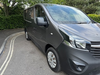 Used Vauxhall Vivaro 2018 for sale - 76219246: Photo 4
