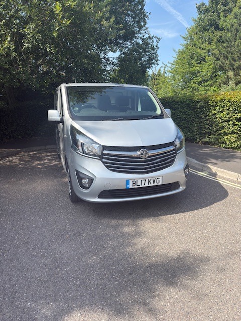 Used Vauxhall Vivaro 2017 for sale - 76637486: Photo 2