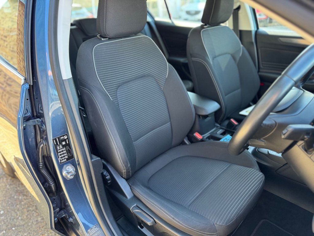 Used Ford Focus 2021 for sale - 77952525: Photo 3