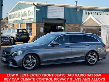 Used Mercedes-Benz C Class 2019 for sale - 79462576: Photo