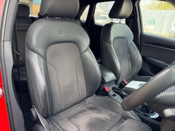 Used Audi Q3 2018 for sale - 78056601: Photo