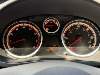 Used Vauxhall Corsa 2011 for sale - 78919398: Photo