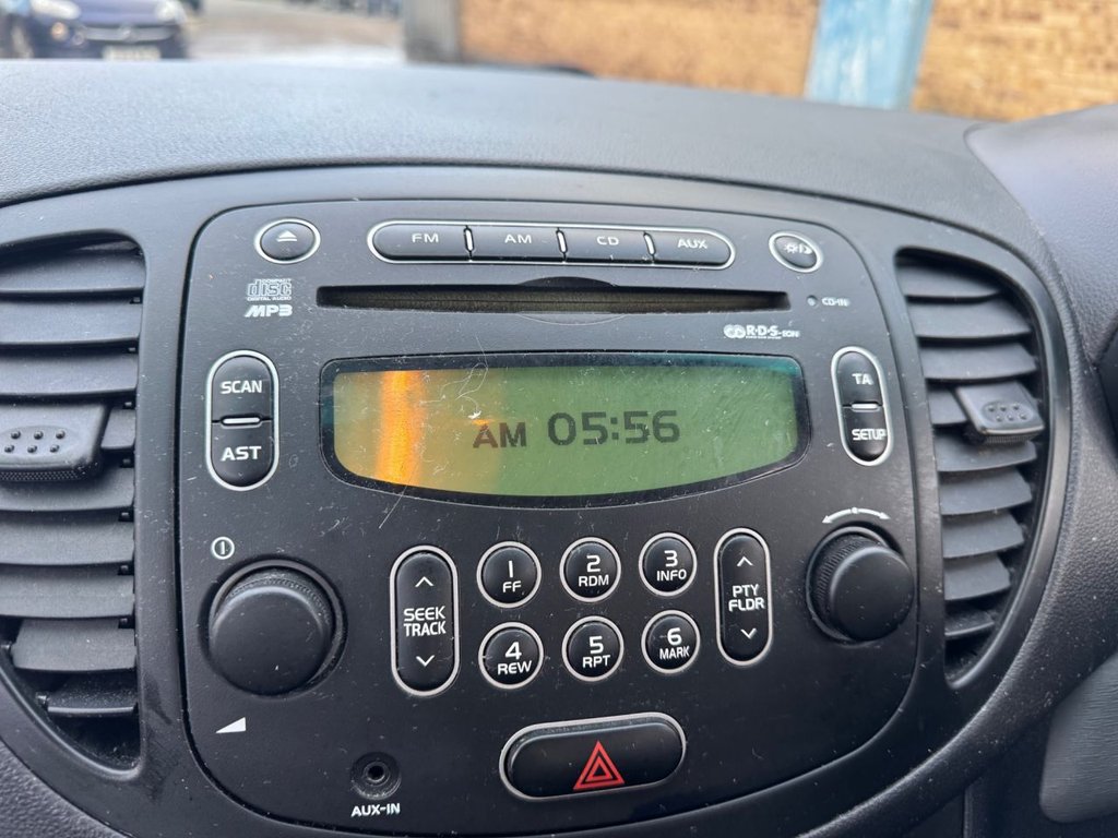 Used Hyundai i10 2009 for sale - 77436494: Photo 15