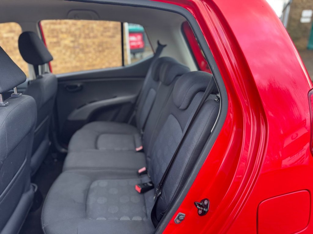 Used Hyundai i10 2009 for sale - 77436494: Photo 17