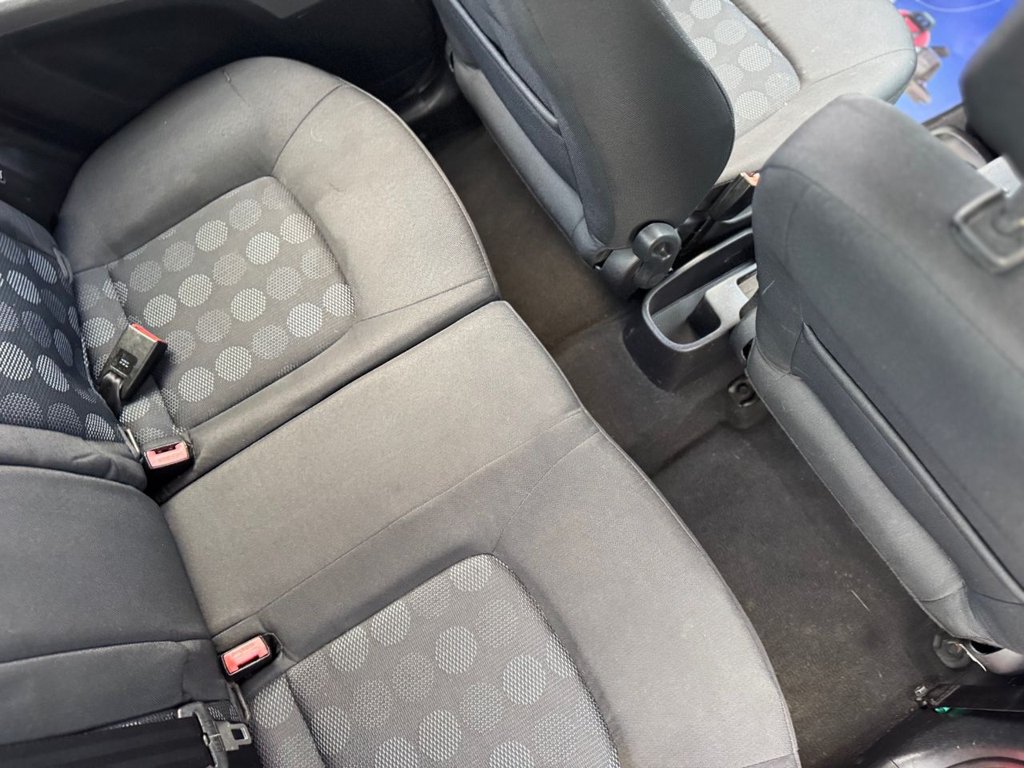 Used Hyundai i10 2009 for sale - 77436494: Photo 24