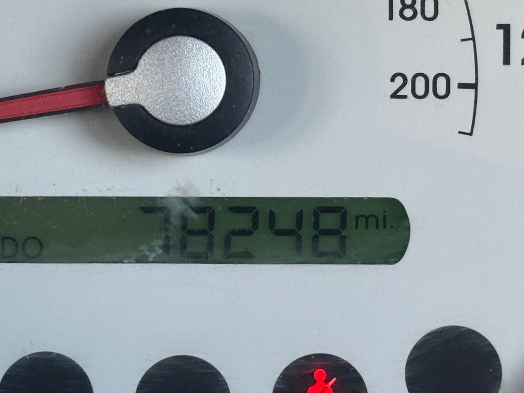 Used Hyundai i10 2009 for sale - 77436494: Photo 3