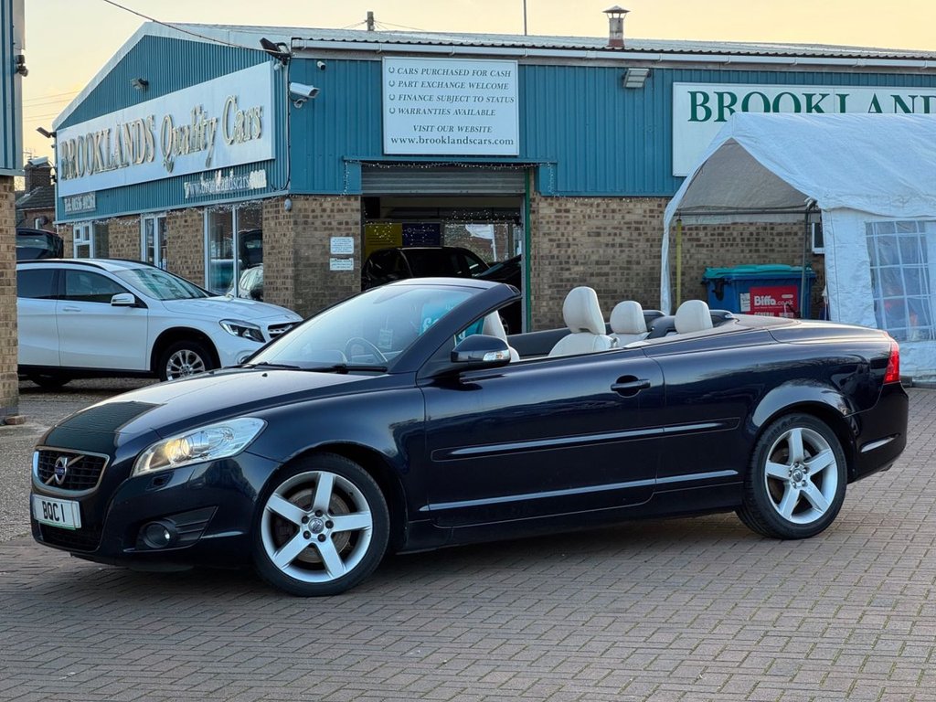 Used Volvo C70 2010 for sale - 76900438: Photo 1