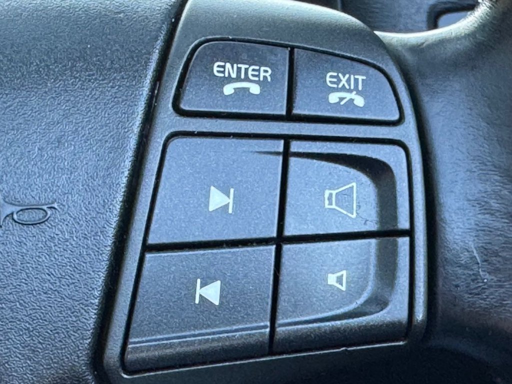 Used Volvo C70 2010 for sale - 76900438: Photo 24