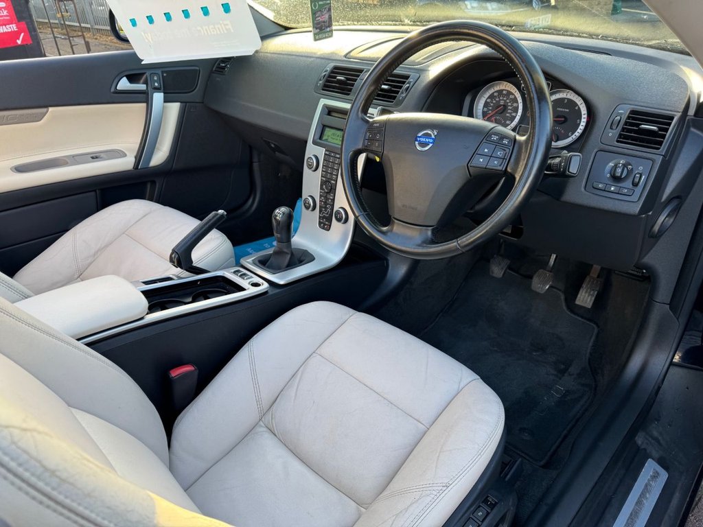 Used Volvo C70 2010 for sale - 76900438: Photo 31