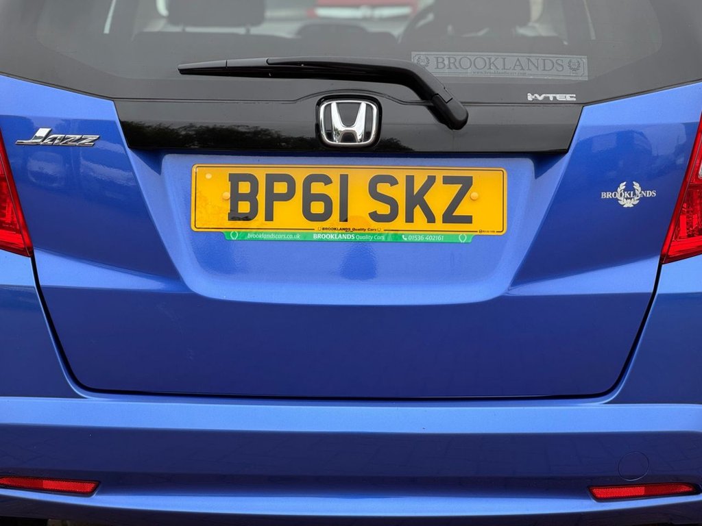 Used Honda Jazz 2011 for sale - 76132966: Photo 10