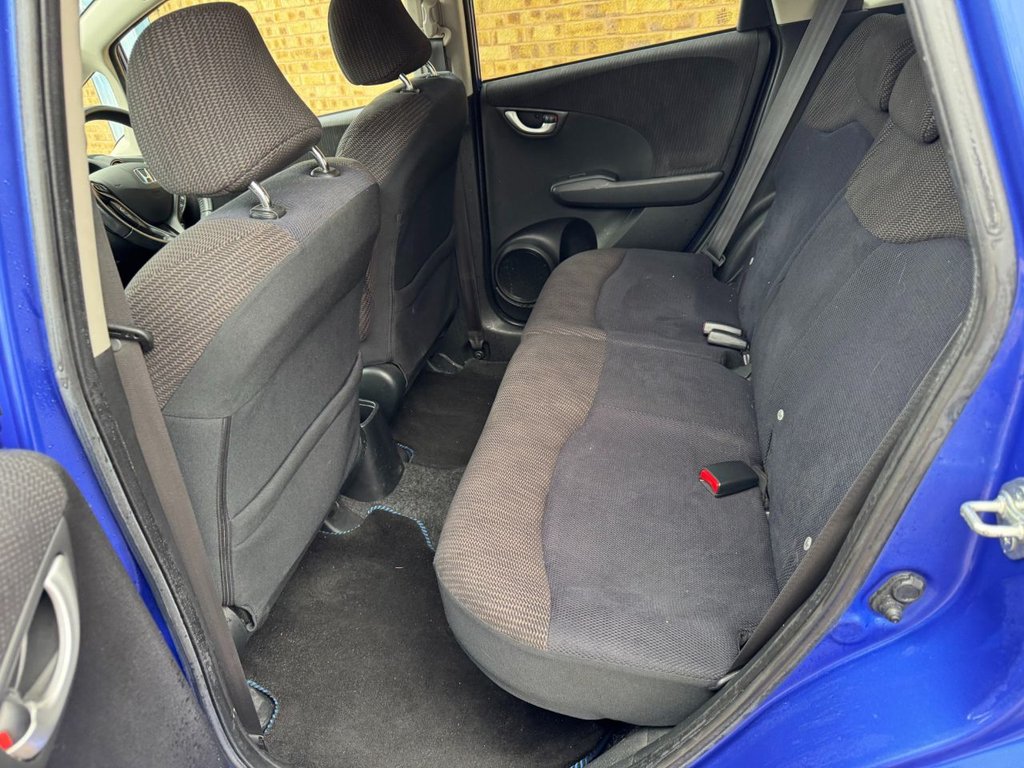 Used Honda Jazz 2011 for sale - 76132966: Photo 23