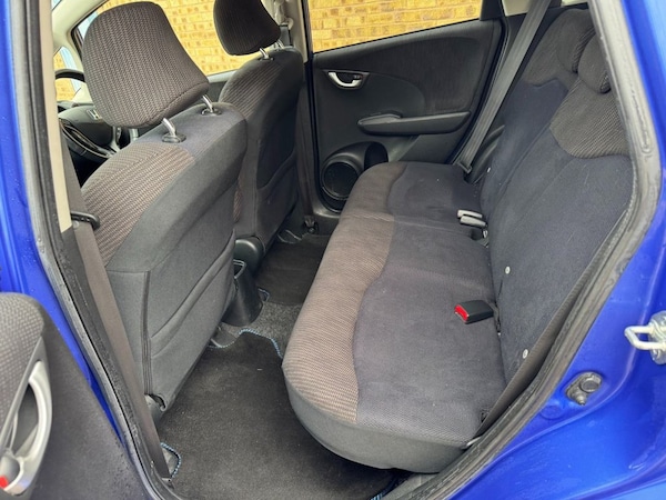 Used Honda Jazz 2011 for sale - 76132966: Photo 23