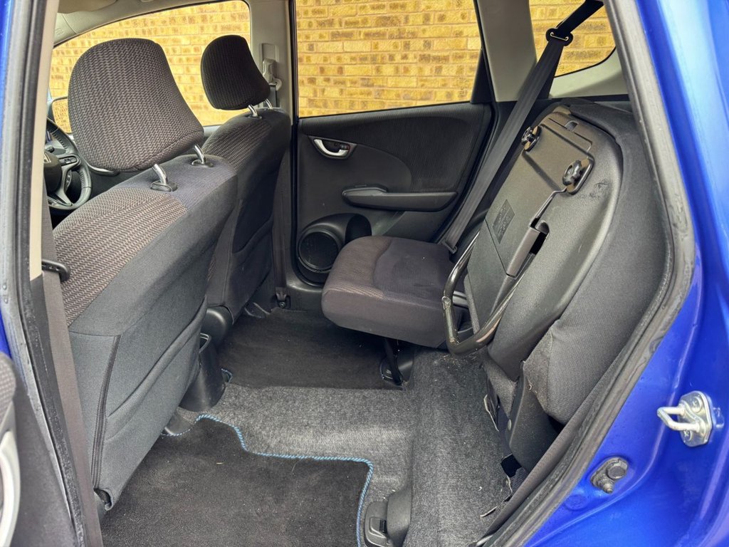 Used Honda Jazz 2011 for sale - 76132966: Photo 26