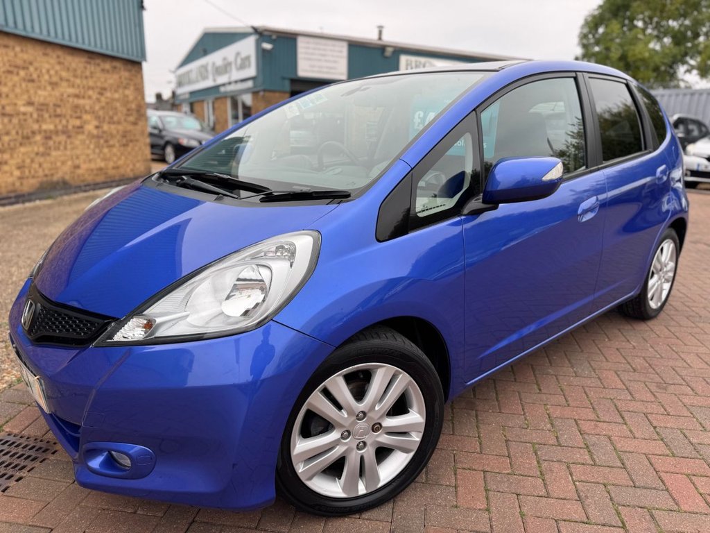 Used Honda Jazz 2011 for sale - 76132966: Photo 32