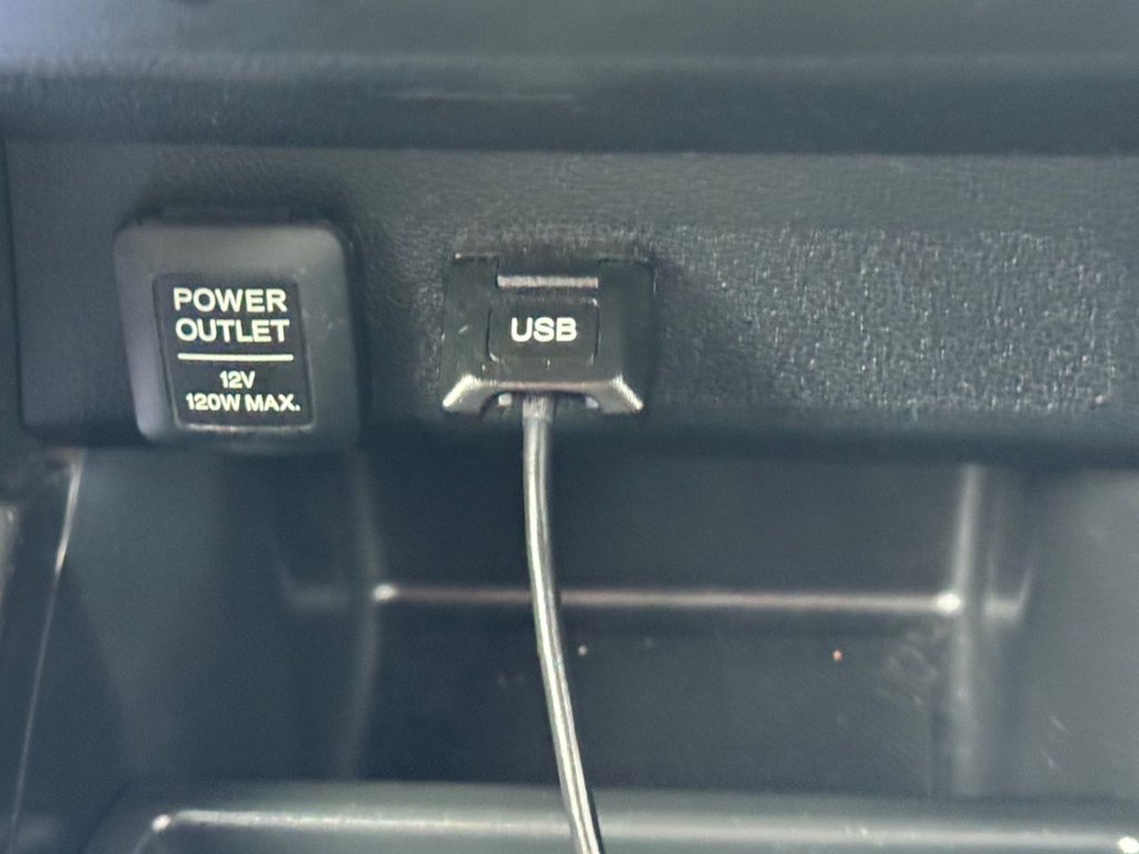 Used Honda Jazz 2011 for sale - 76132966: Photo 38