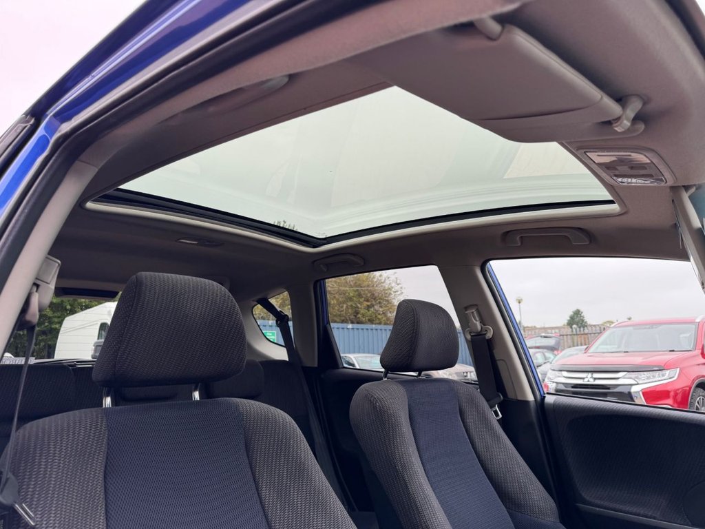 Used Honda Jazz 2011 for sale - 76132966: Photo 7