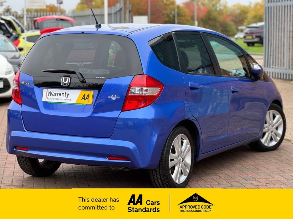 Used Honda Jazz 2011 for sale - 76132966: Photo 8