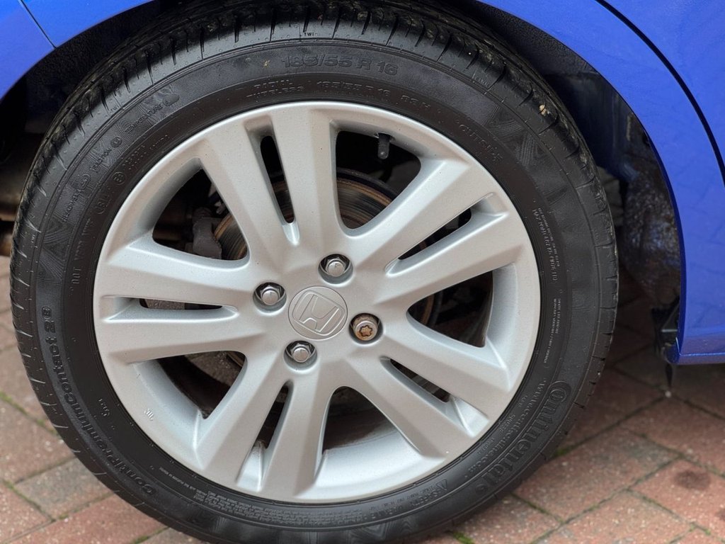 Used Honda Jazz 2011 for sale - 76132966: Photo 9