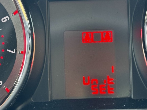 Used Vauxhall ADAM 2013 for sale - 75777595: Photo 23