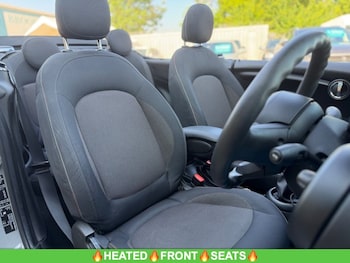 Used MINI Convertible 2018 for sale - 79166533: Photo