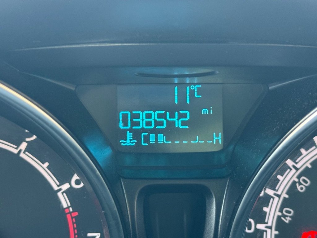 Used Ford Ecosport 2017 for sale - 77654878: Photo 27