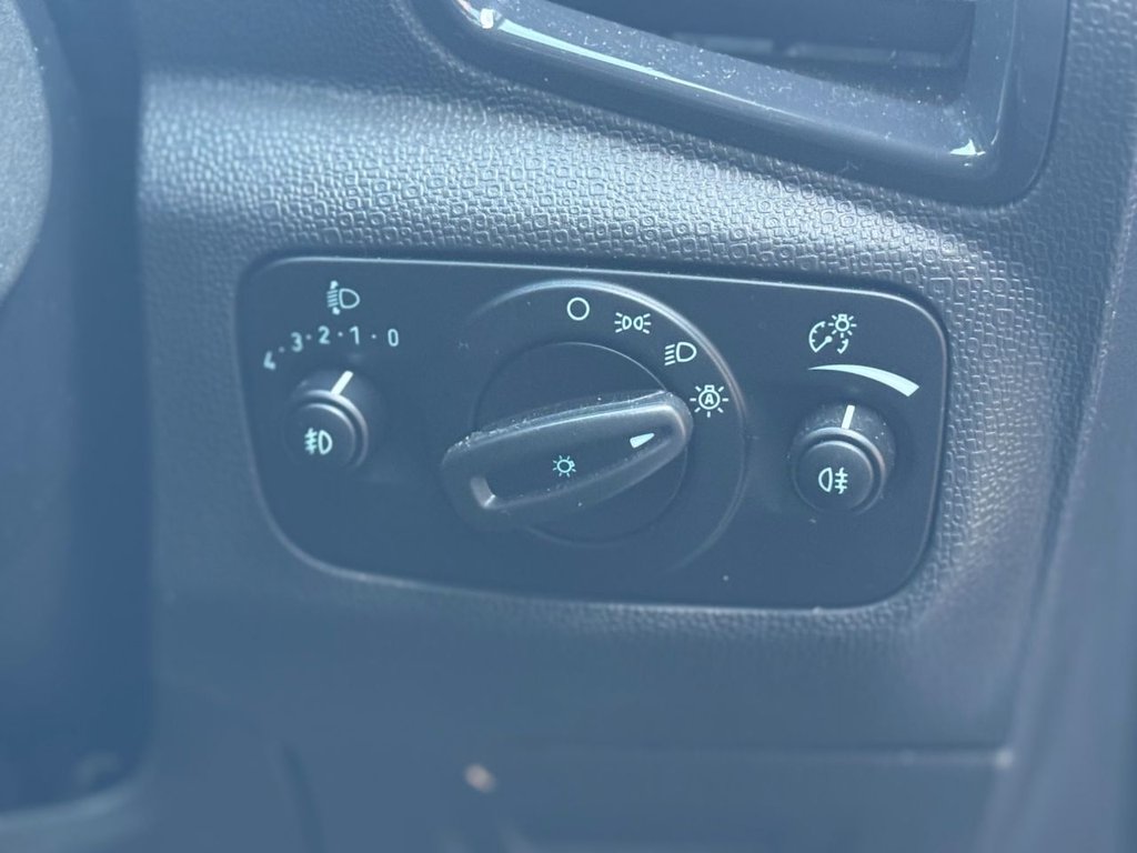 Used Ford Ecosport 2017 for sale - 77654878: Photo 37