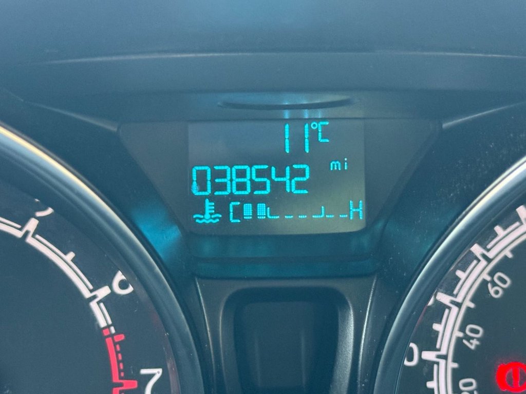 Used Ford Ecosport 2017 for sale - 77654878: Photo 4