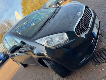 Used Kia Venga 2018 for sale - 76570035: Photo