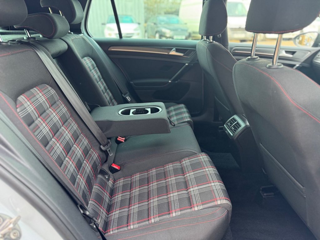 Used Volkswagen Golf 2017 for sale - 77849581: Photo 38
