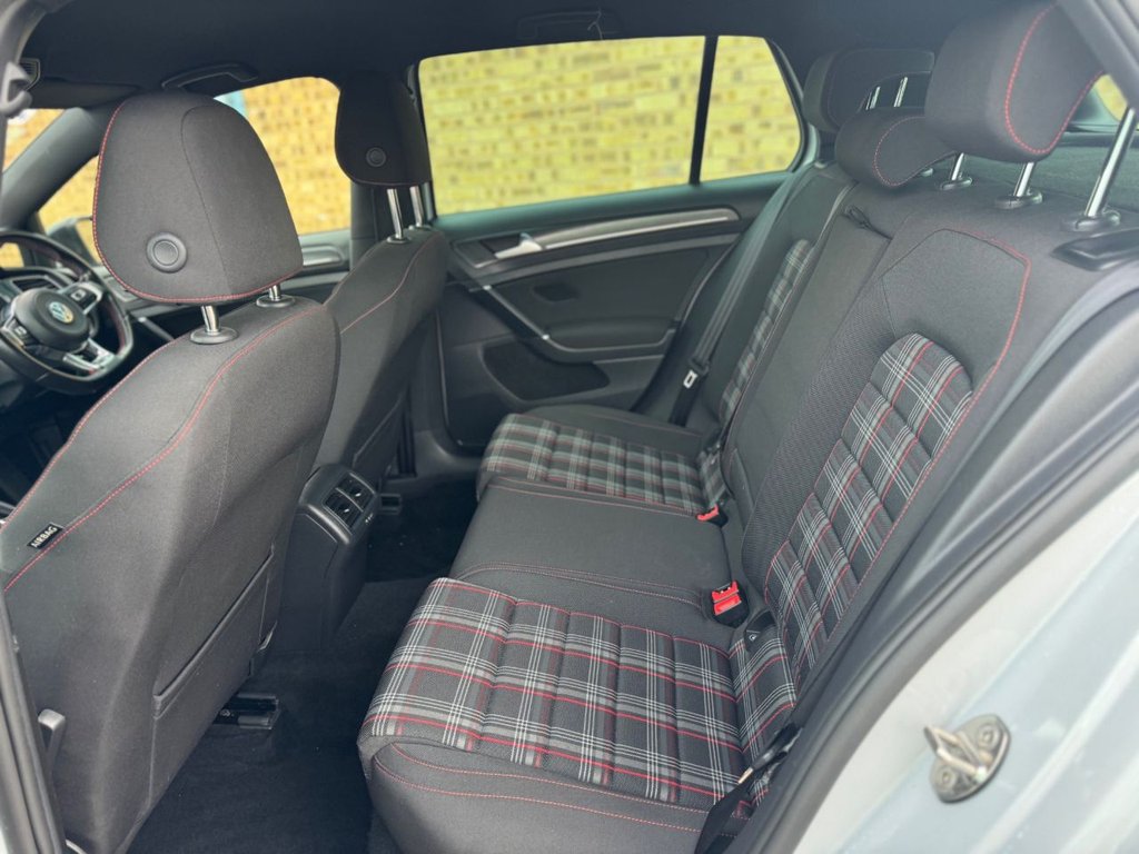 Used Volkswagen Golf 2017 for sale - 77849581: Photo 43