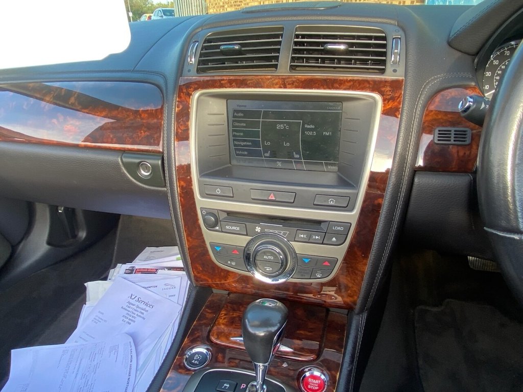 Used Jaguar XKR 2007 for sale - 76009238: Photo 13