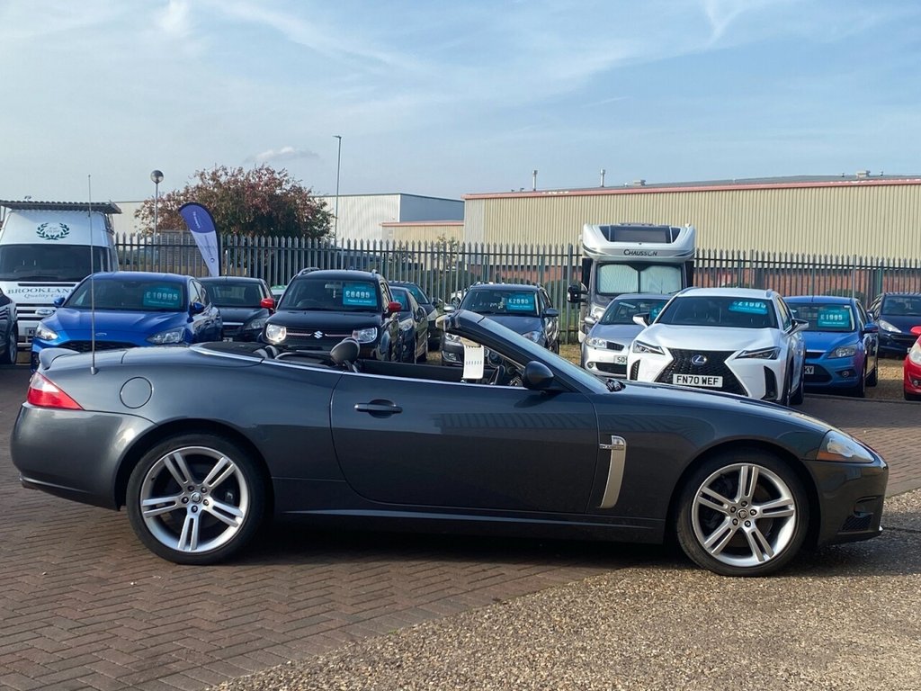 Used Jaguar XKR 2007 for sale - 76009238: Photo 9