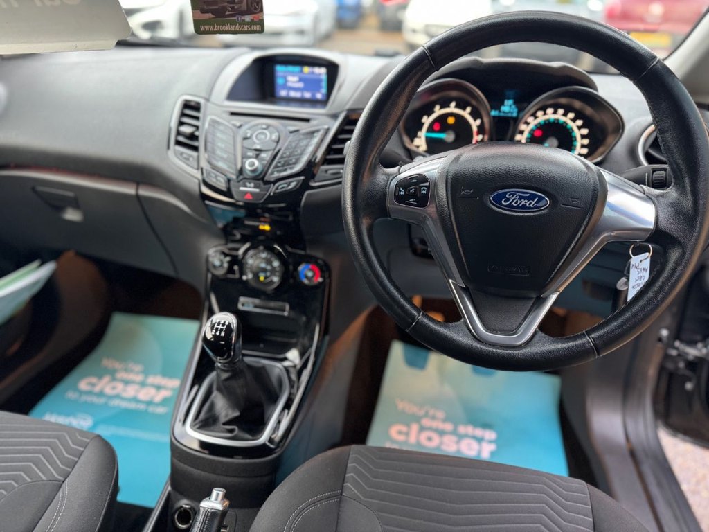 Used Ford Fiesta 2015 for sale - 77302074: Photo 2