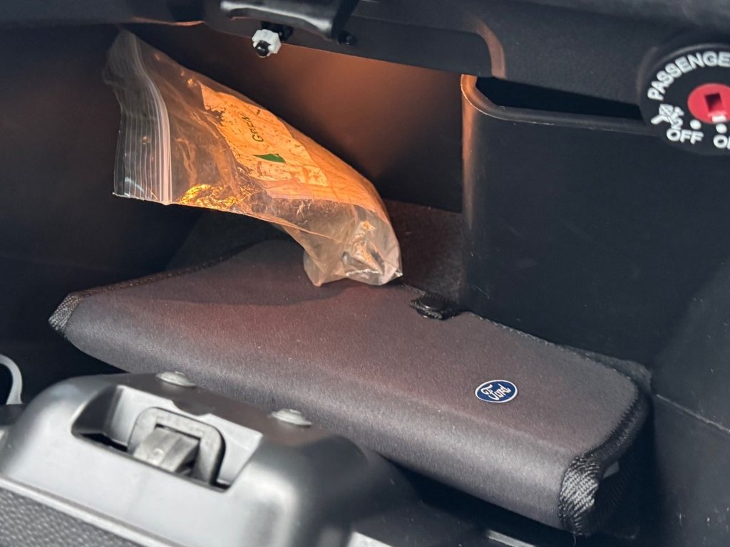 Used Ford Fiesta 2015 for sale - 77302074: Photo 28