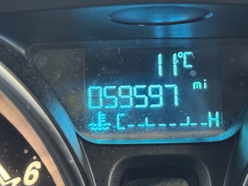 Used Ford Fiesta 2015 for sale - 77302074: Photo