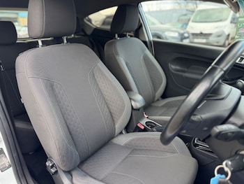 Used Ford Fiesta 2014 for sale - 78500462: Photo