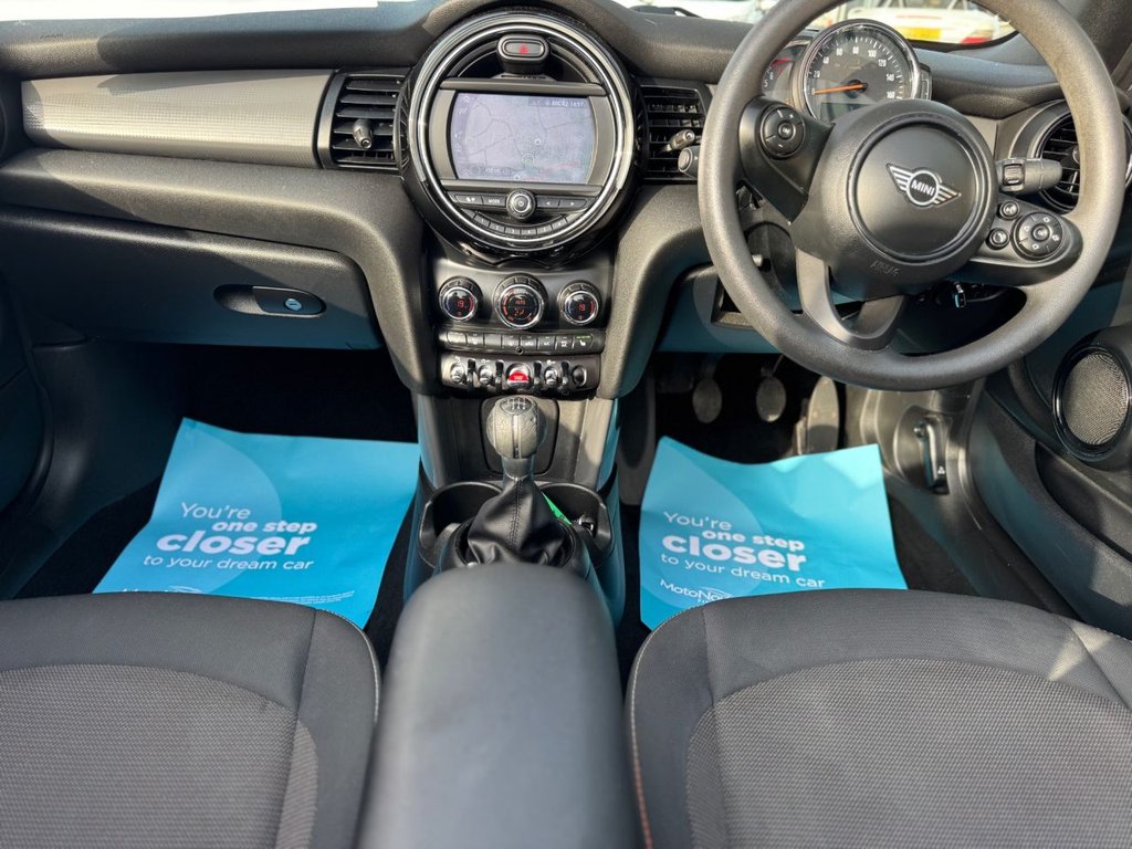 Used MINI Convertible 2018 for sale - 77780157: Photo 2