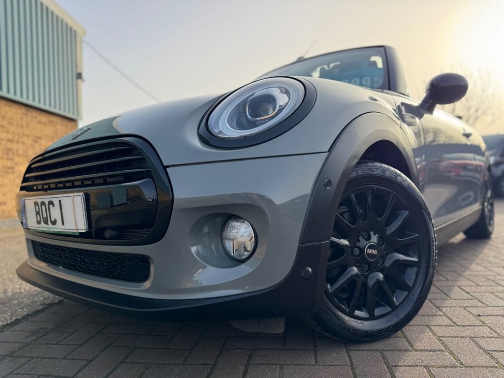 Used MINI Convertible 2018 for sale - 77780157: Photo 21