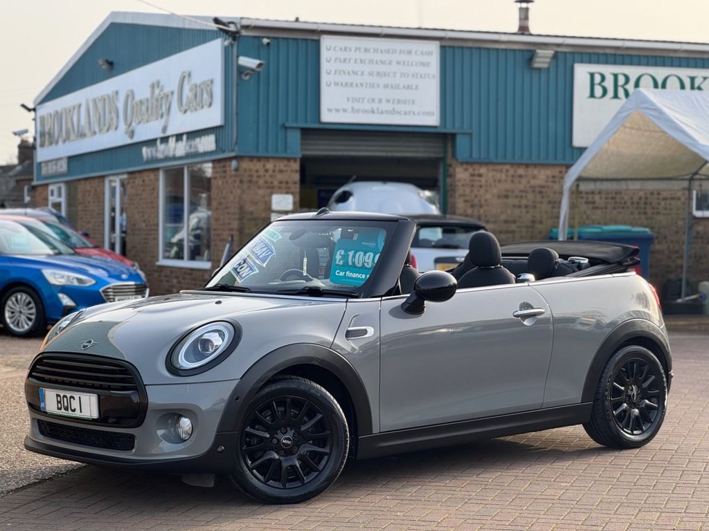 Used MINI Convertible 2018 for sale - 77780157: Photo 23