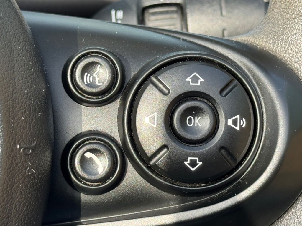 Used MINI Convertible 2018 for sale - 77780157: Photo 25