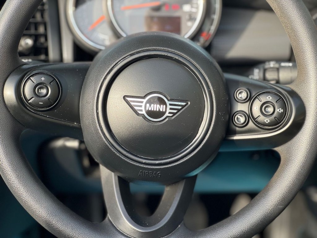 Used MINI Convertible 2018 for sale - 77780157: Photo 37