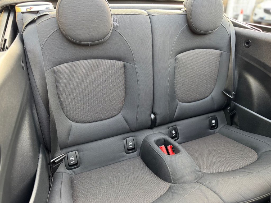 Used MINI Convertible 2018 for sale - 77780157: Photo 40