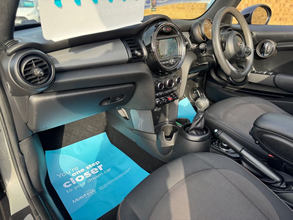 Used MINI Convertible 2018 for sale - 77780157: Photo 43