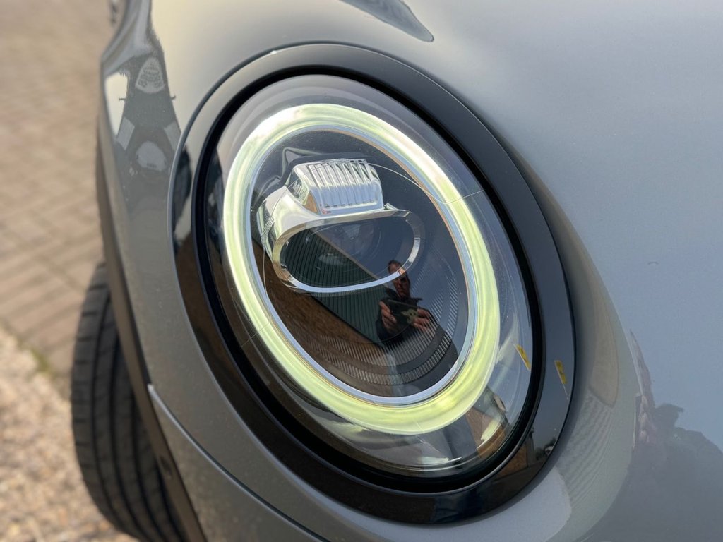 Used MINI Convertible 2018 for sale - 77780157: Photo 9