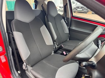 Used Peugeot 107 2010 for sale - 76256300: Photo 3